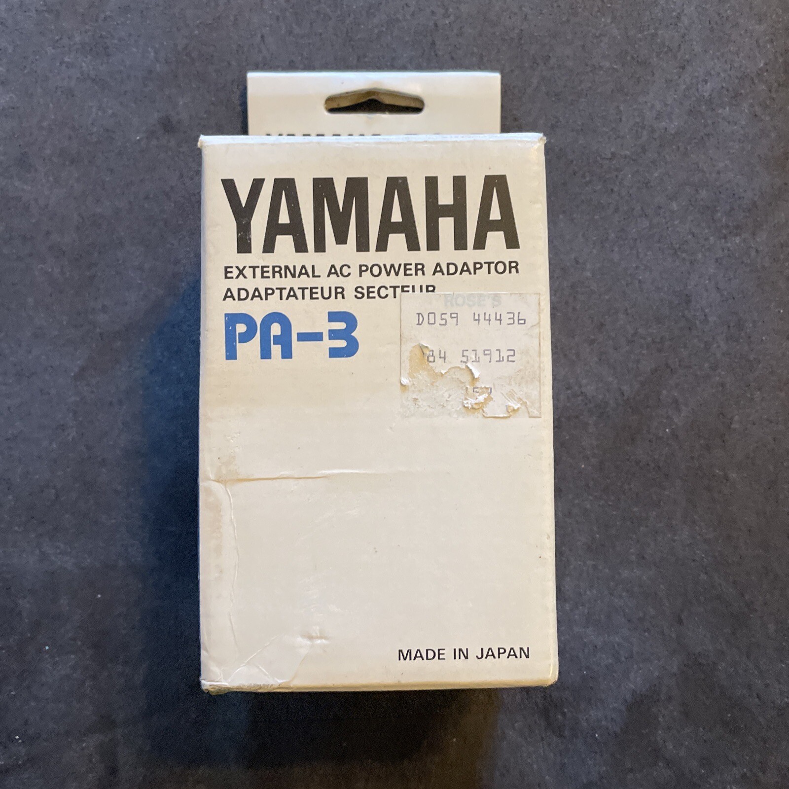 GENUINE YAMAHA PA3B AC POWER SUPPLY 12V 700mA eBay