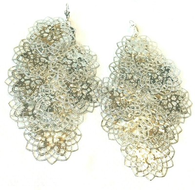 Boucles D'oreilles Pendantes Motif Feuilles En Métal Doré - Sans Nickel - Neuf Avec étiquettes