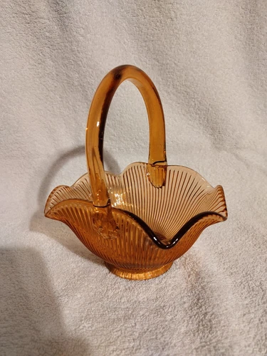 7" Tall Vintage Fenton Pink Glass Basket with Handle | Fenton Art Glass