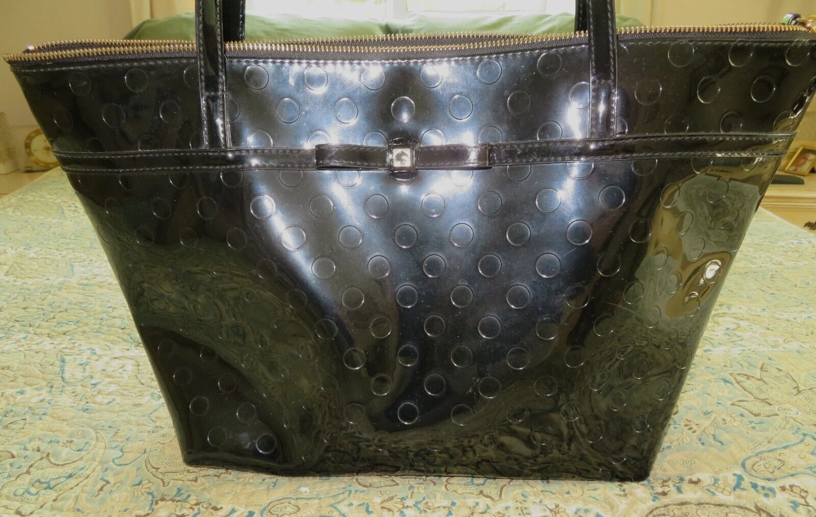 Borsa tote Kate Spade grande Sophie Camellia Street nera PVC pelle verniciata in ottime condizioni