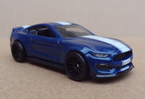 Hot Wheels Premium - Car Culture - Fast Furious - Ford Shelby GT350R GT 350R - Imagen 5 de 6