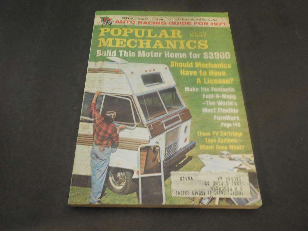 Popular Mechanics Jan 1971 Build A motor Home, Auto Racing Guide 1971  ID:33900