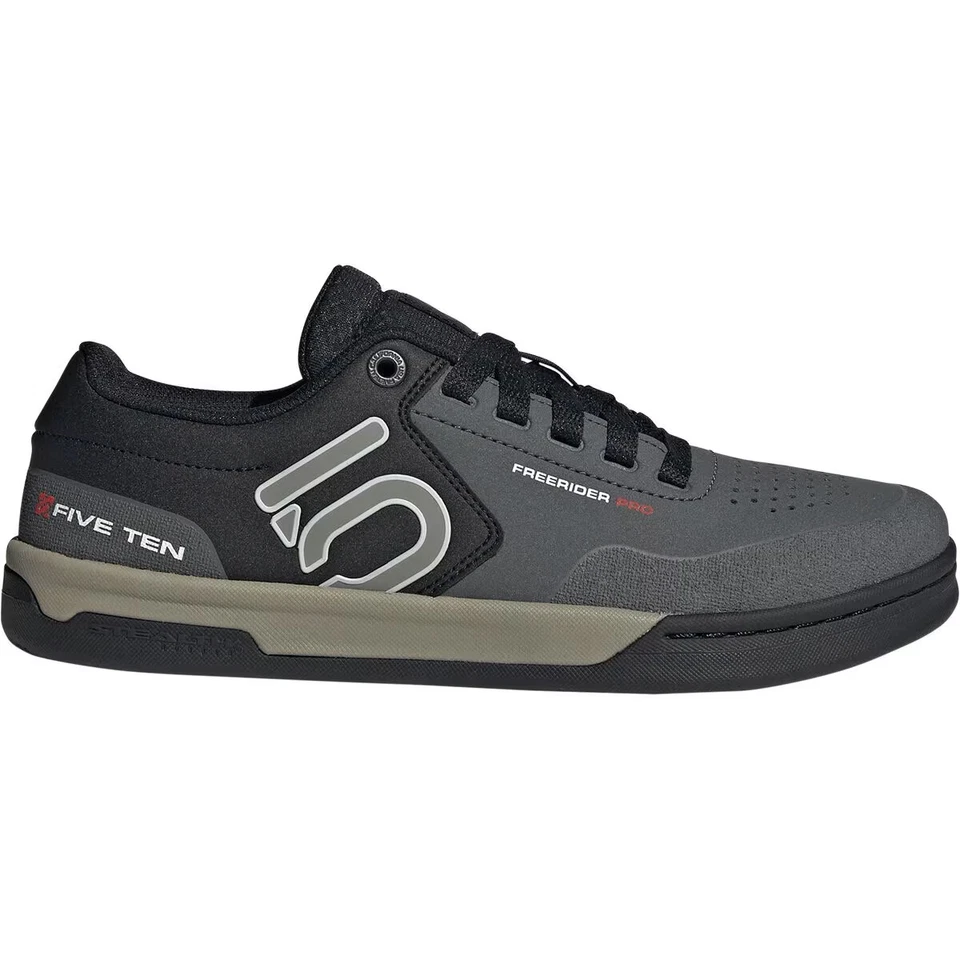 Tênis de Ciclismo Masculino Five Ten Freerider Pro Flat, Cinza Seis/Prata Pebble/Core Bla - Imagem 2 de 4