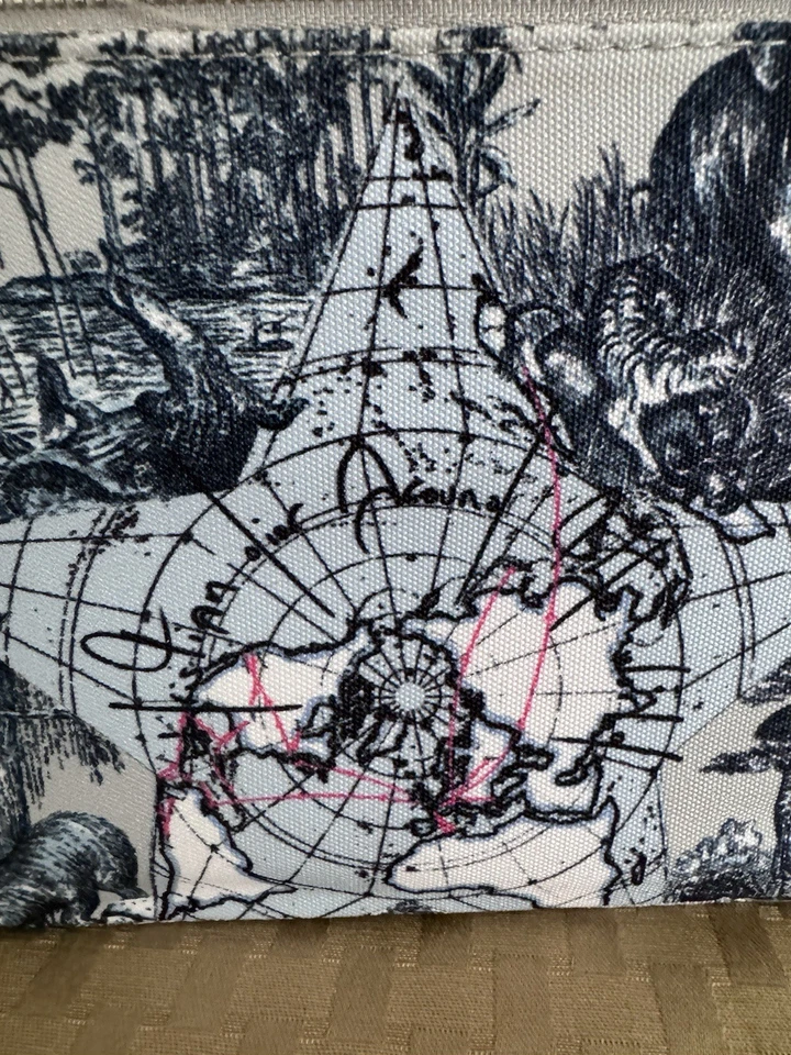 NUEVO Estuche de tocador Dior Beaute alrededor del mundo con espejo azul blanco inodoro regalo Foto 2 de 4