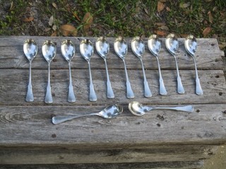 12 Oneida Community PATRICK HENRY Satin Stainless Flatware 6" TEASPOONS