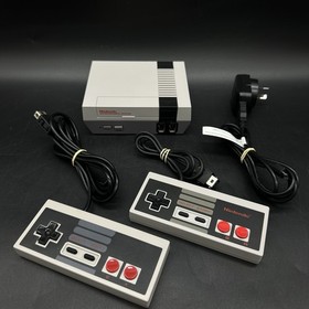Nintendo Classic Mini NES Console Game System With Power Supply & 2 Controller&rsquo;s