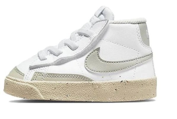 Детский спортивный костюм Nike Blazer Mid SE Белый/светло-коричневый (DM1001 100)