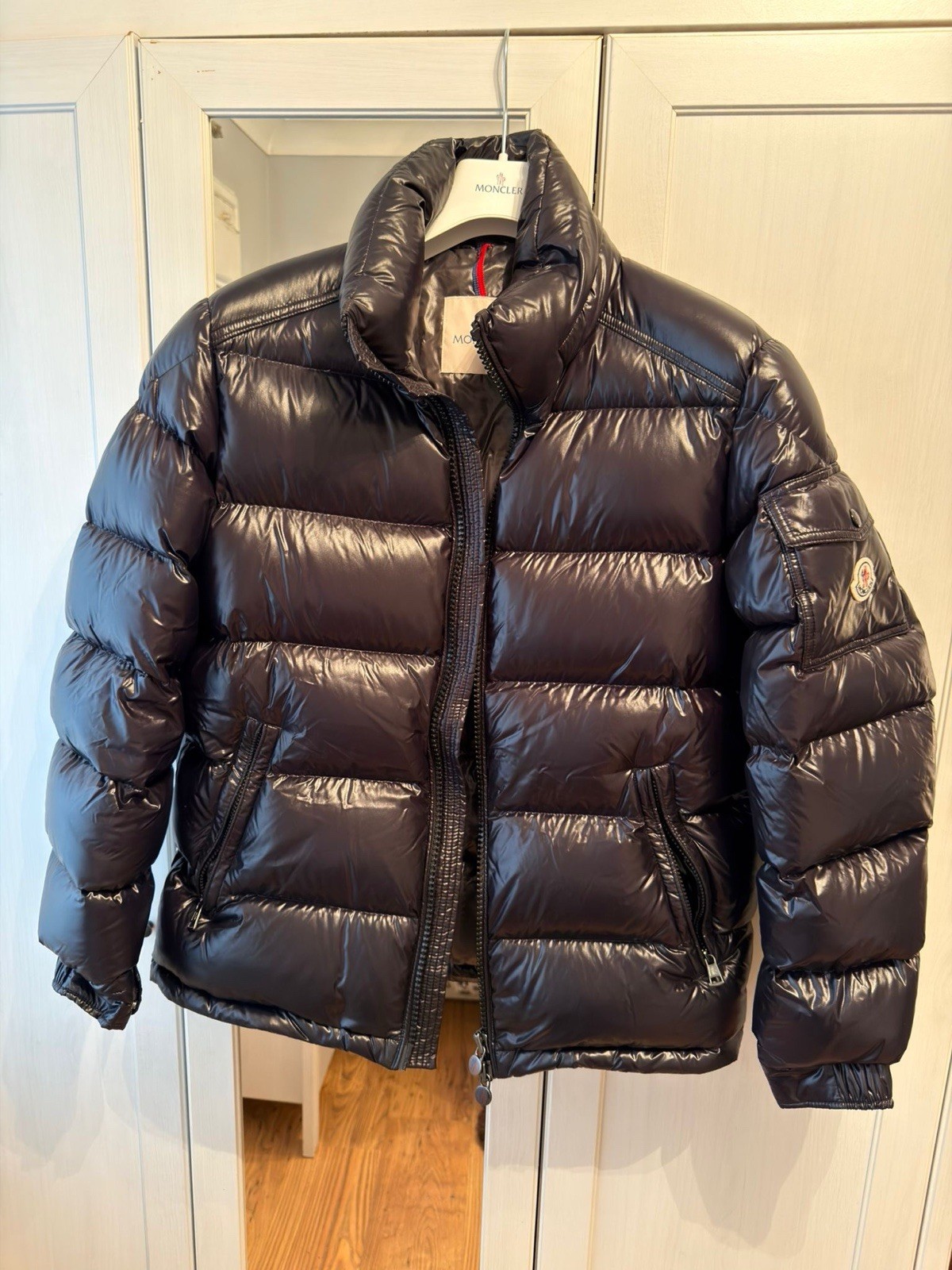 Moncler Men's Puffer Jacket Size M image 7