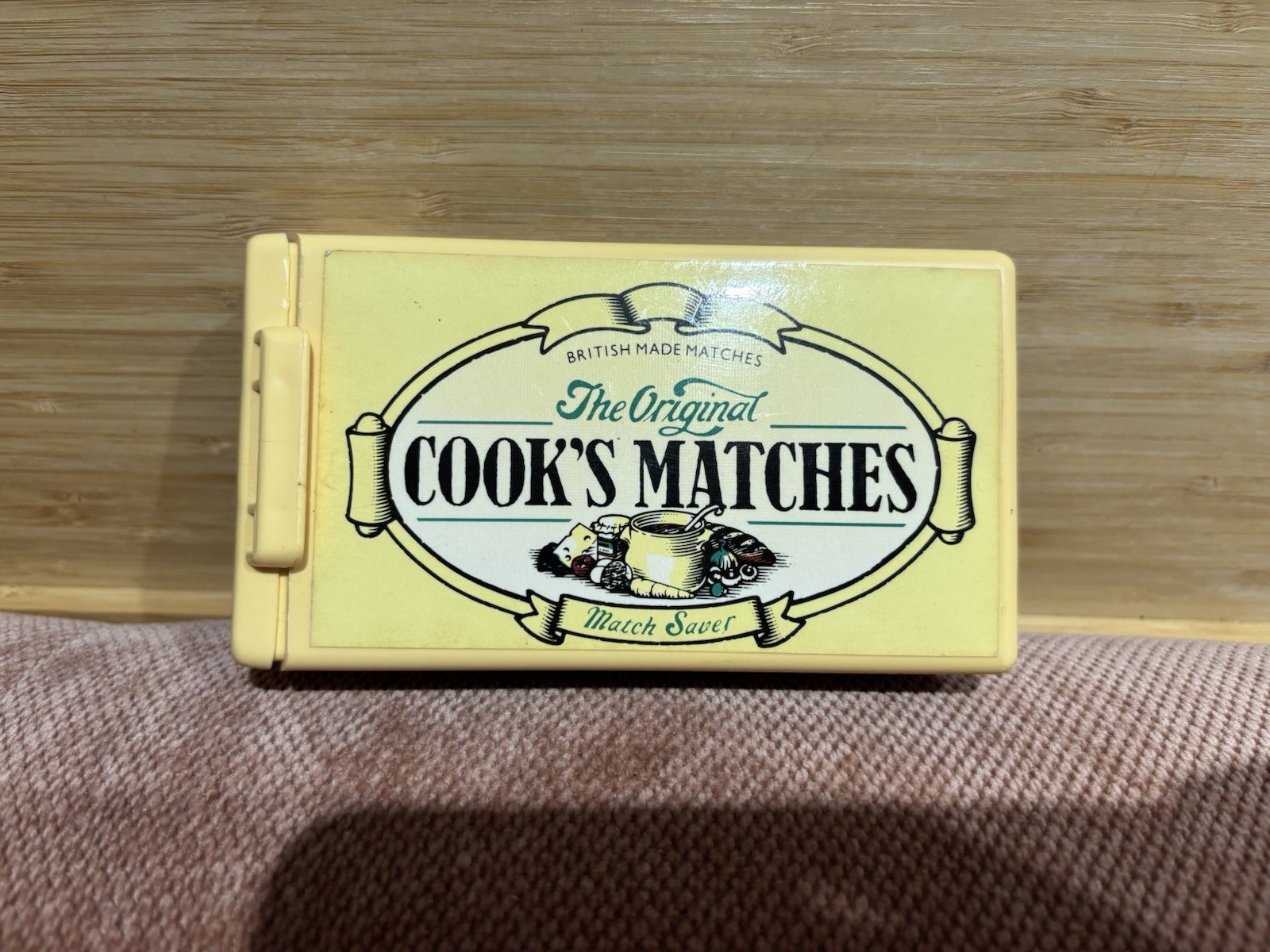 The Original Cooks Matches Plastic Match Safety External Saver Case Vintage