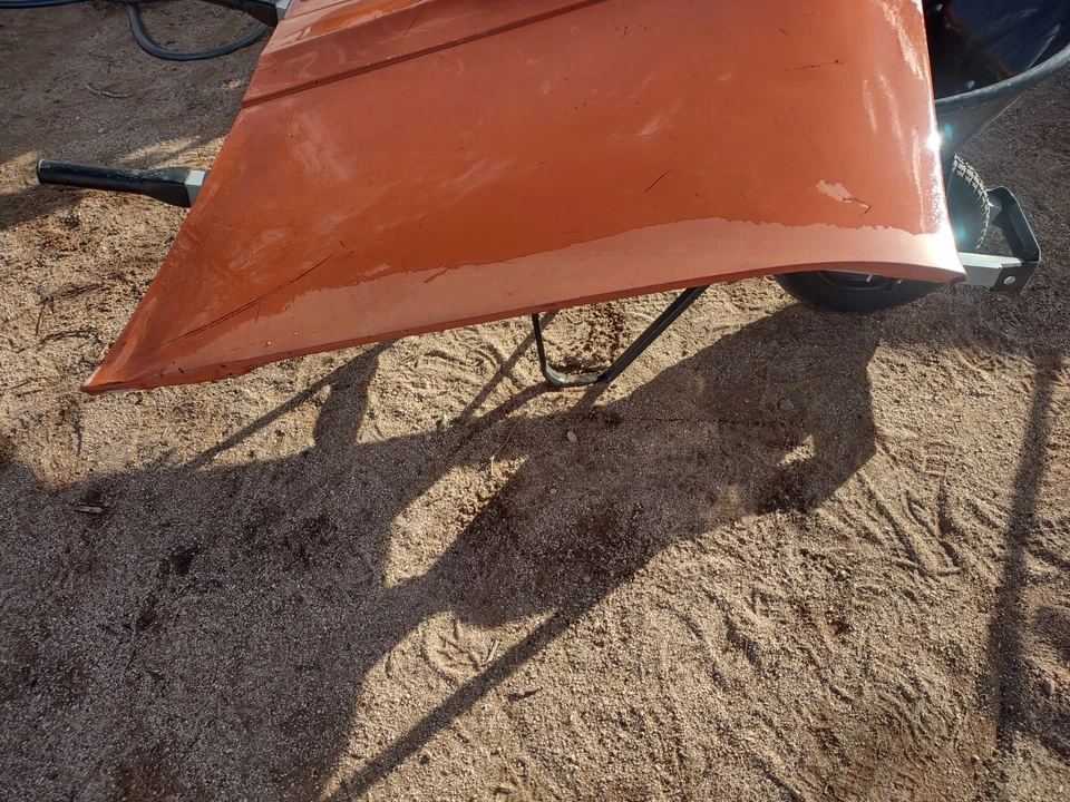 1976 DATSUN 620 PICKUP TRUCK HOOD FACTORY OEM - Image 3 of 4