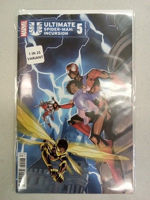 Ultimate Spider-Man Incursion #5 1:25 Pete Woods Variant Marvel Comics