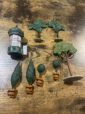 Pixi Paris Trees Bushes And Column Parisian Painted Metal Figurines