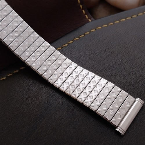 Long Kreisler 19mm 18mm Stainless Steel DuraFlex Unused 1960s Vintage Watch Band - Picture 4 of 8