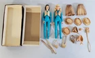 Y-410 VINTAGE 1960'S LOUIS MARX JANE & JOSIE WEST ACTION FIGURE & ACCESSORIES!