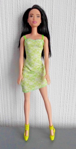 BARBIE DOLLS ~ LOTS OF VARIATIONS ~ FANTASTIC PRICES ~ UPDATED 22/03/23 - Picture 124 of 147