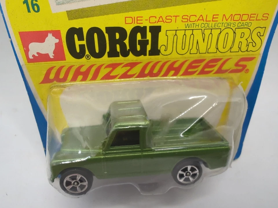 Vintage Corgi Juniors 16 Land Rover Pick Up Truck Diecast Model Toy On Card - Image 3 of 4
