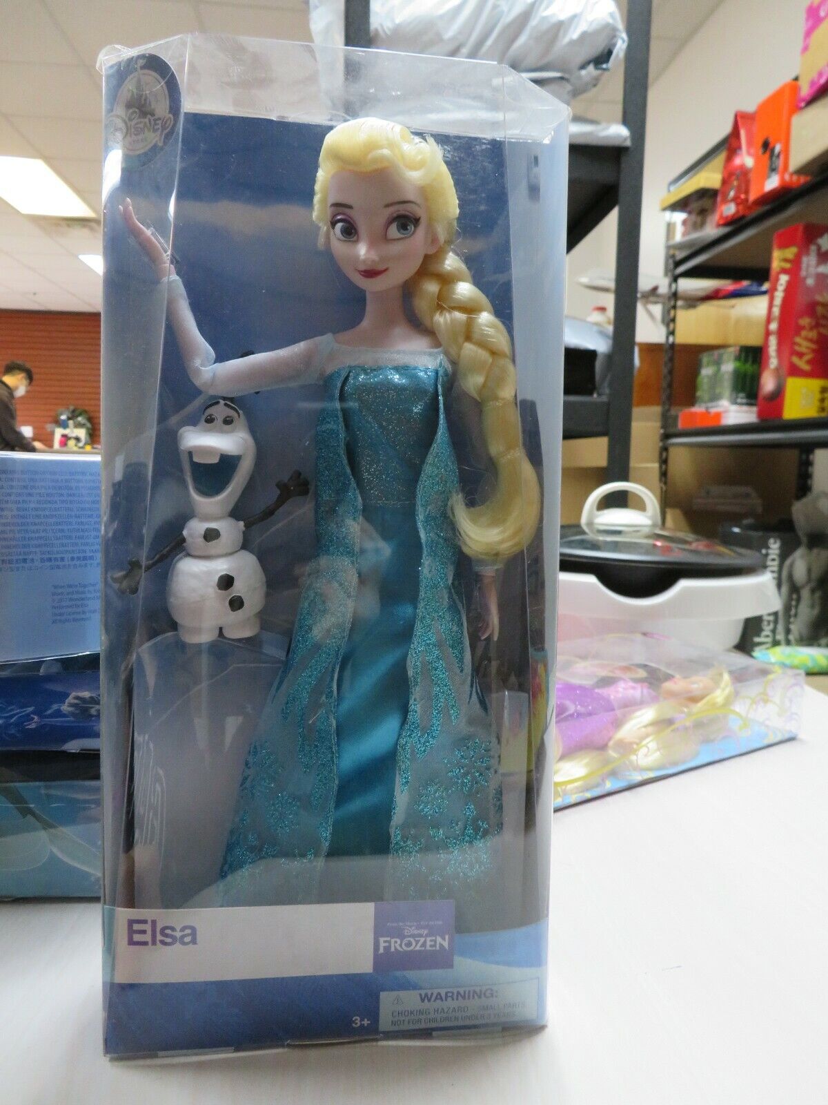 Elsa – Boneca de Frozen – Disney Store – Original