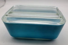 Vintage Pyrex #0502 Aqua Blue Ovenware Refrigerator Dish & Ribbed Lid #502-C
