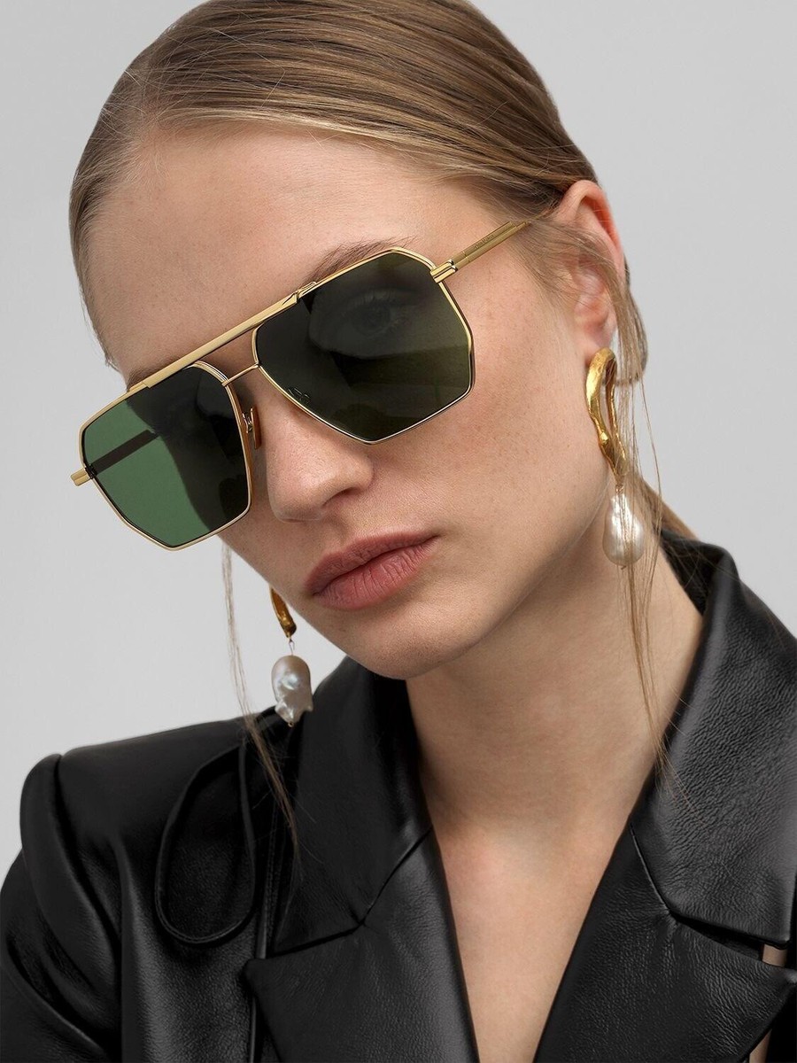 Bottega Veneta サングラス BV1012S ブラック Bottega Veneta BV1012S Square Sunglasses | Fashion Eyewear US