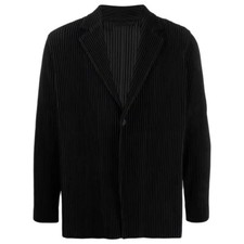 ISSEY MIYAKE Black Coats, Jackets & Vests for Men for Sale ISSEY MIYAKE Black Coats, Jackets & Vests for Men for Sale