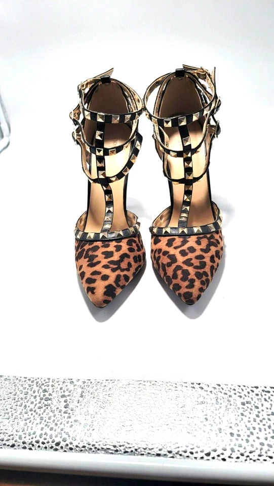 Charlotte Russe Shoes Adult Size 9M Cheetah Studded T-Strap Womens - Image 3 of 4