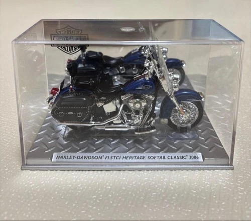 Harley-Davidson FLSTCI Heritage Softail Classic 2006 1/24 Blue Model Used