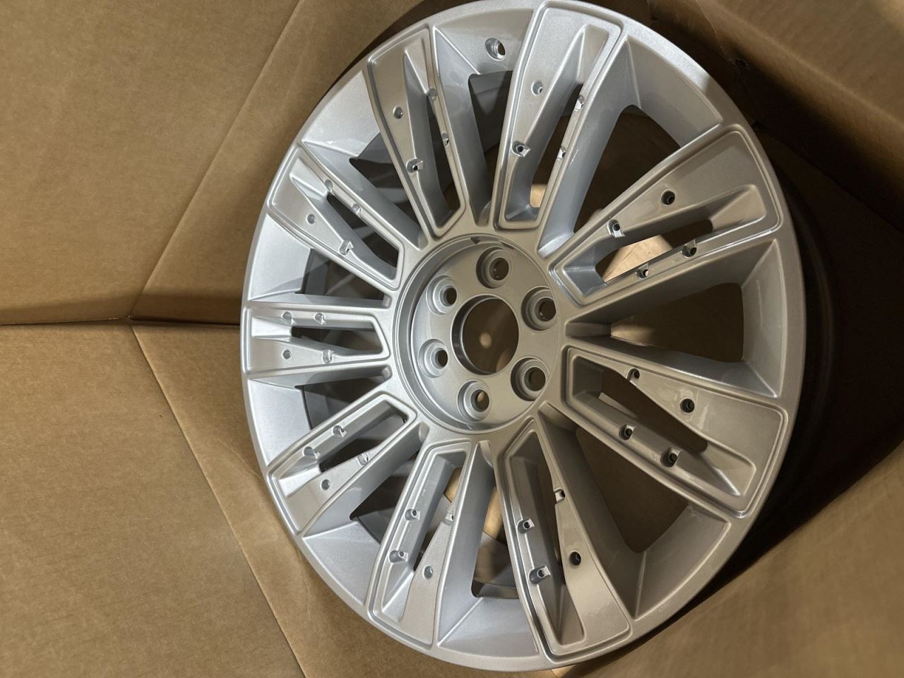 Picture 1 of 5