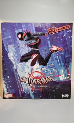SV Action Spider-Man Into the Spider-Verse Miles Morales (READ)