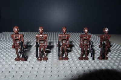 4 Commando Battle Droids and 1 Captain Commando Battle Droid(Lightly Played)