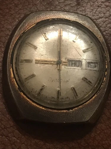 Timex Electric Dynabeat Quartz Day Date Gold Tone 38mm Vintage Parts Repair