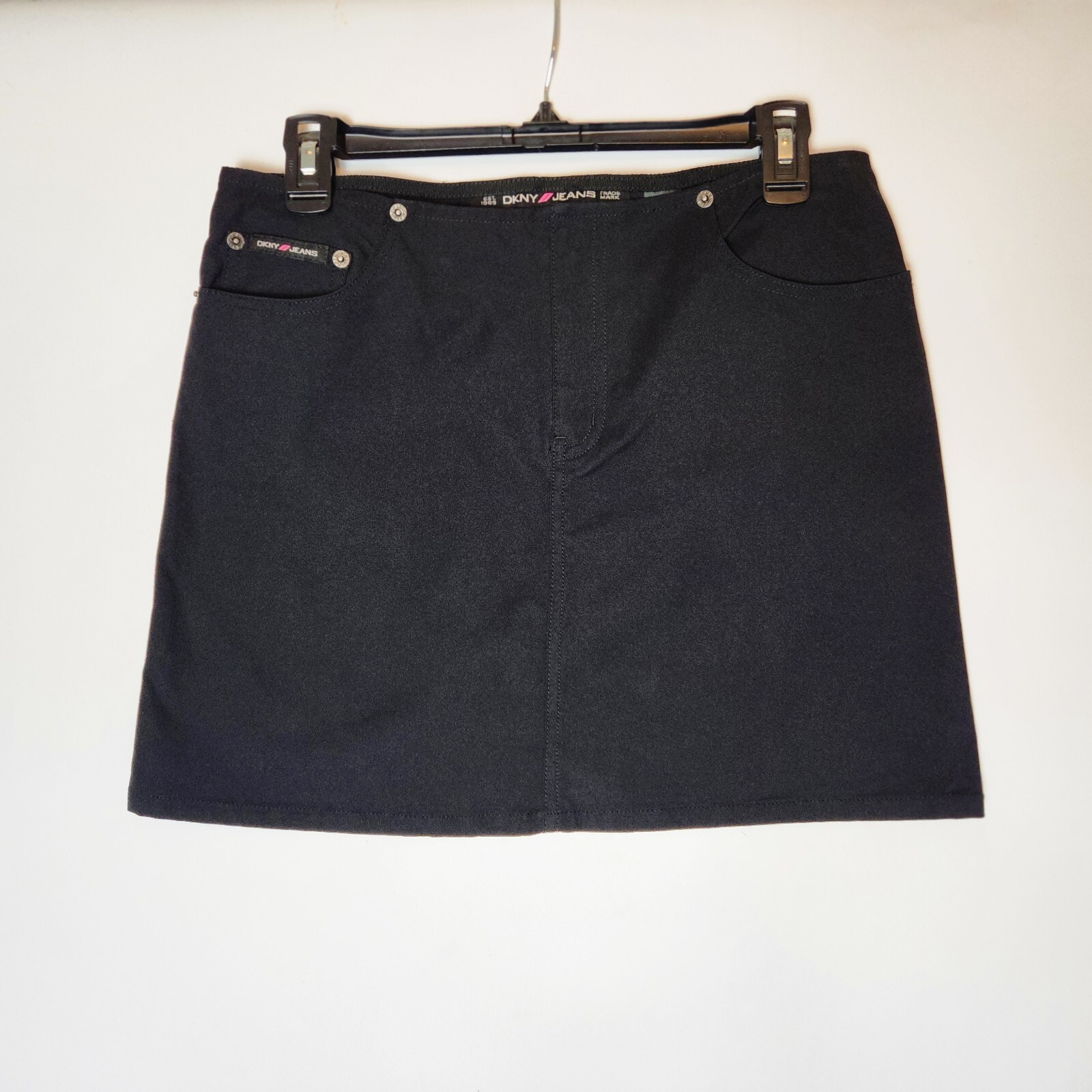 Dkny Mini Skirt Womens Size 7 Black Y2k Stretch Denim 90s Skirt Bartz-image