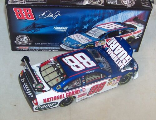 1:24 2008 ACTION #88 NATIONAL GUARD AMP ENERGY DALE EARNHARDT JR IMPALA SS QVC - Picture 4 of 7