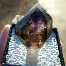 AMETHYST SCEPTER CRYSTAL  w HEMATITE STREAMERS perky box ANDILAMENA MADAGASCAR