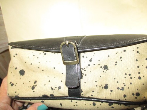 LeSportsac Elements Crossbody Bag Tan Canvas Splatter Leather w/ Dust Bag NEW - Picture 8 of 12