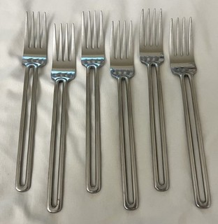 Oxford Hall THE GAP Stainless Pierced Glossy Dinner Forks Set of 6 (A)