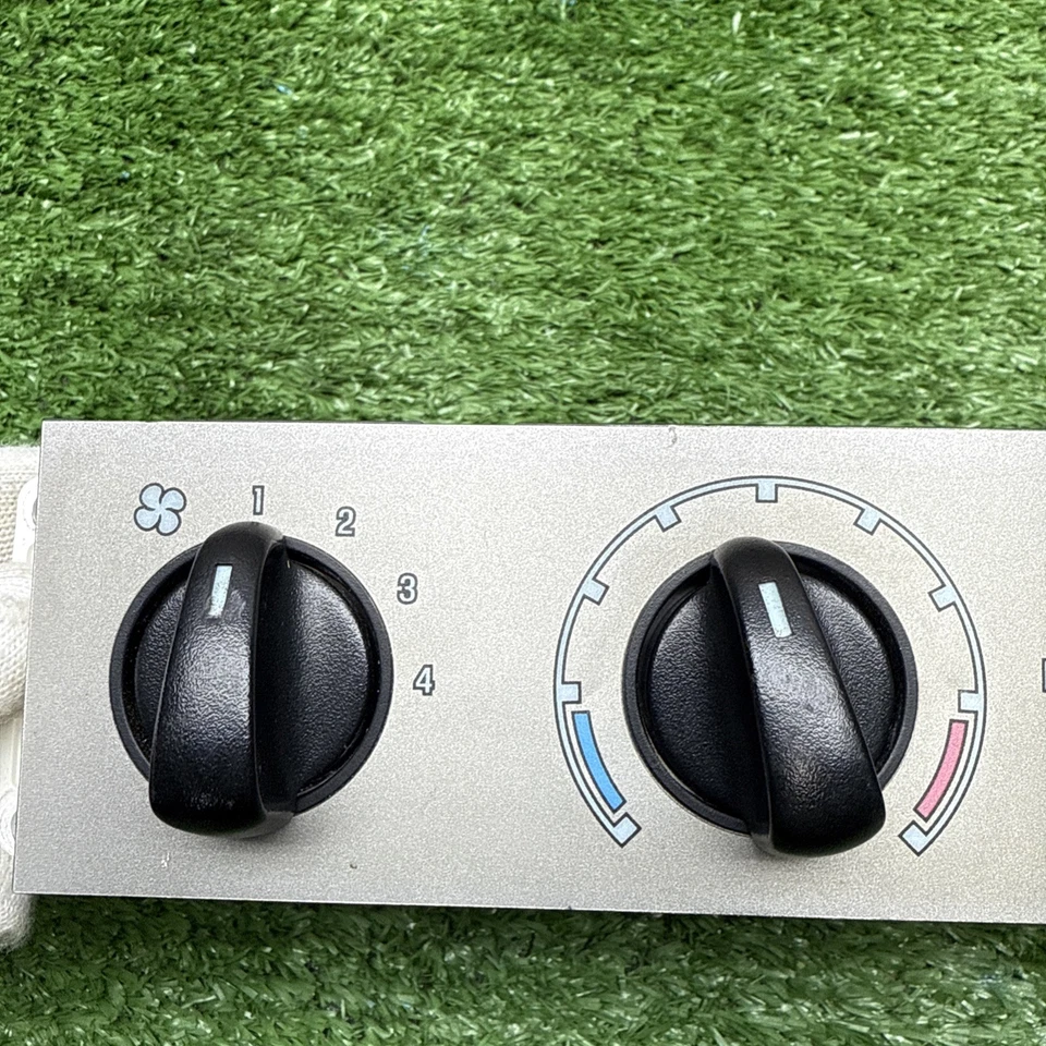 Панель модуля блока климат-контроля кондиционера Ford Explorer Sport Trac 2001-2005 годов выпуска оригинальная - Изображение 3 из 4