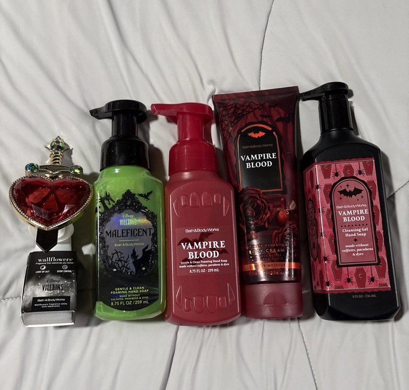 Bath And Body Works Halloween Collection Lot Vampire Blood/Maleficent/plugREAD