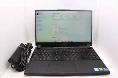 Gigabyte AORUS 15 XE5 Gaming Laptop i7-12700H 16GB 1TB RTX 3070 Ti