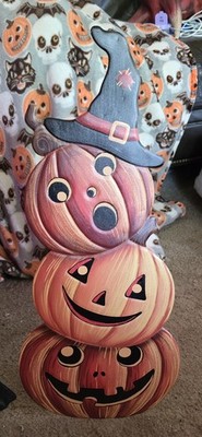Vintage Inspired Pumpkin Stack DT Metal Sign
