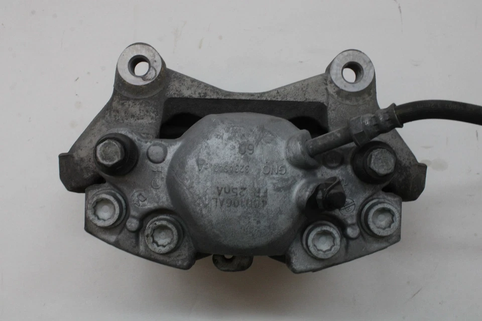 Audi A6 2015 pinza de freno delantera derecha OEM 12 13 14 15 Foto 3 de 4