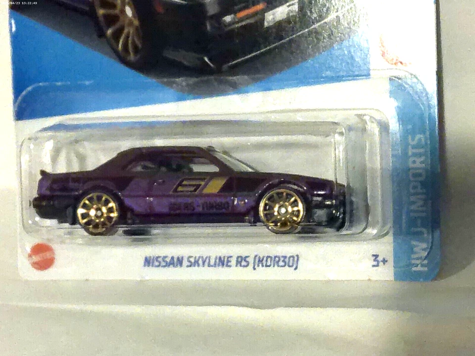 Hot Wheels 2024 Nissan Skyline R5 KDR30) HW J - Importações escala 1:64 - Imagem 3 de 4