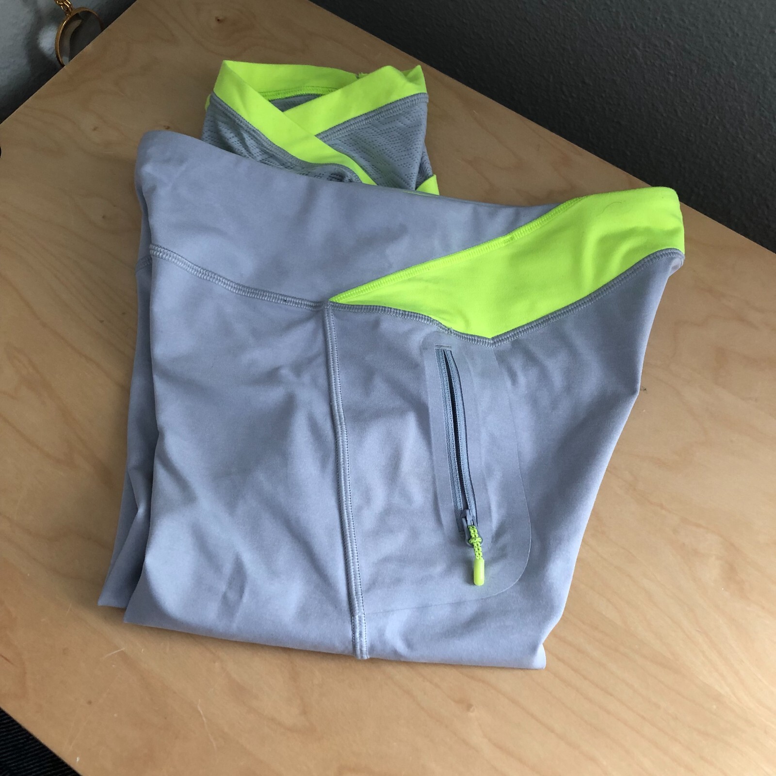 Picture 4 of 10