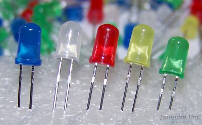 200x ASSORTED LED Pack Diffused Round 5mm Green Blue Red Yellow White - USA