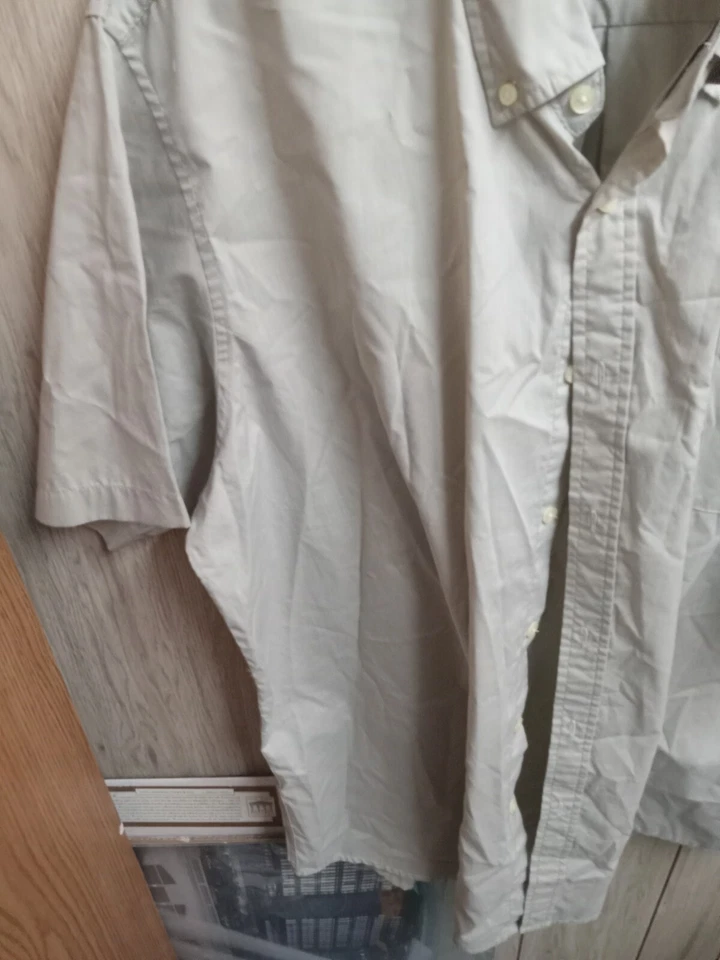 Camisa de vestir manga corta COVINGTON para hombre talla 2xl caqui abotonada  Foto 3 de 4