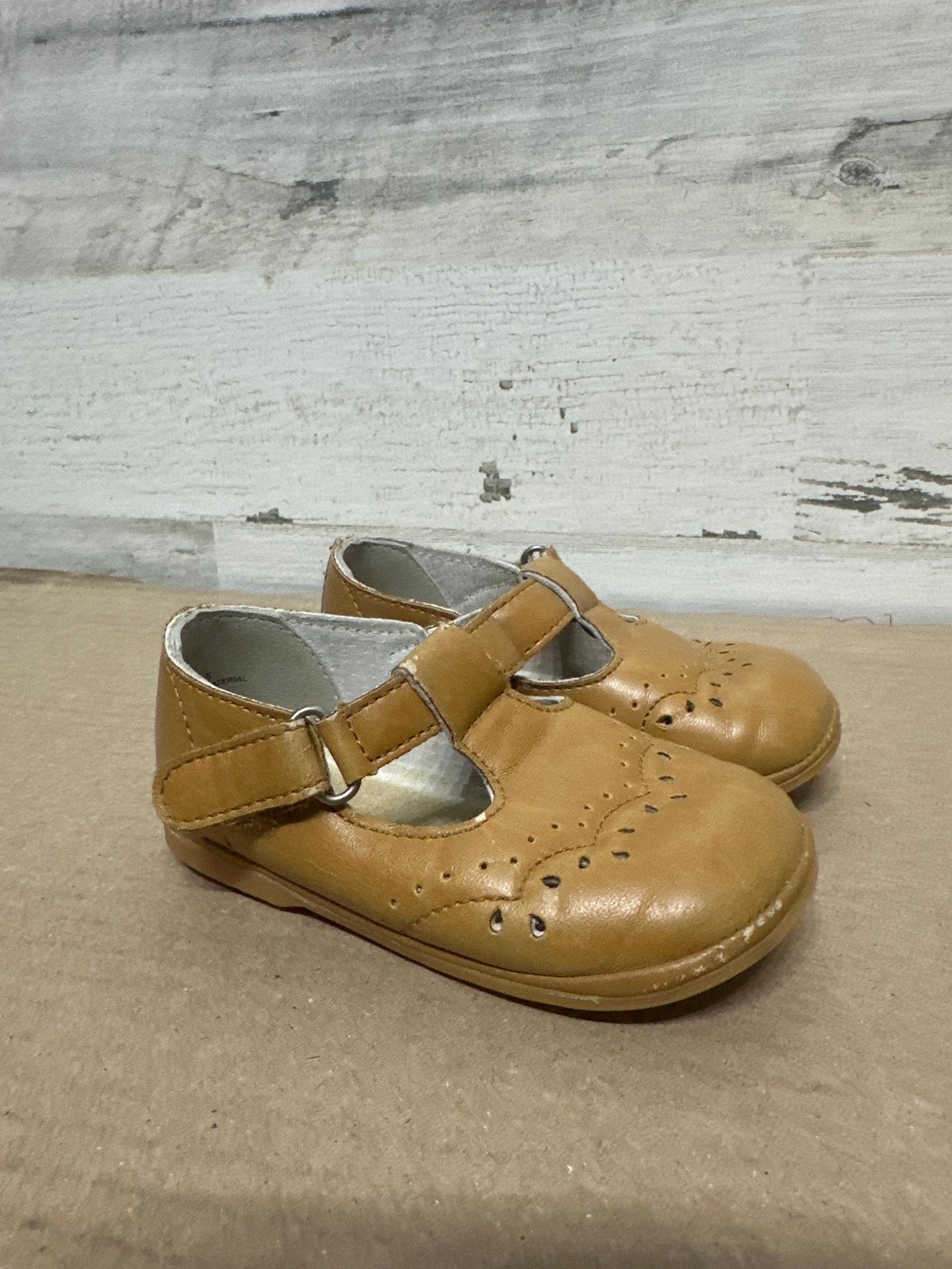 Size 5 Toddler Angel Baby Girls Mustard Golden Yellow T-Strap Mary Janes - Play 