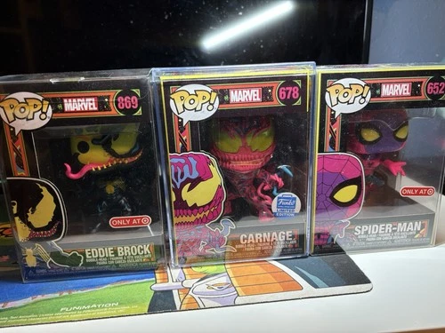 Carnage #678 Spider-Man #652 Eddie Brock #869 Black Light Funko Pop Lot