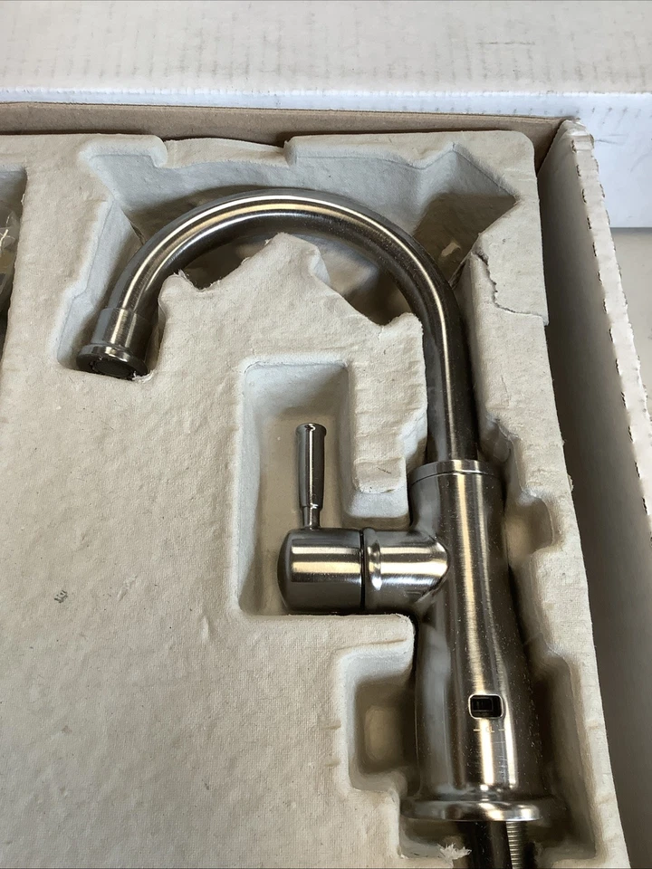 Delta Dispensador de Bebidas Solo Frío Agua Ártica Inoxidable 1960-AR-DST U3 Foto 3 de 4