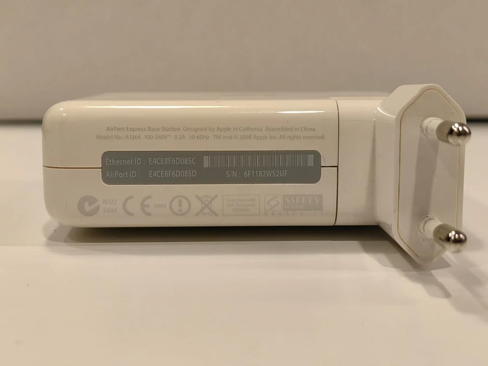 Apple Airport Express – router WiFi + streaming musicale - Immagine 3 di 3