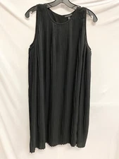 EILEEN FISHER Black Accordion Pleated Keyhole Sleeveless Shift Dress M = 10/12