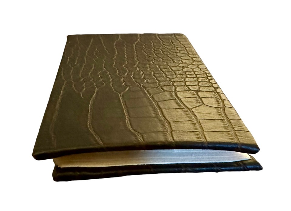 Classy Embossed Croc Faux Leather Photo Album Brag Book Holds 80 4x6